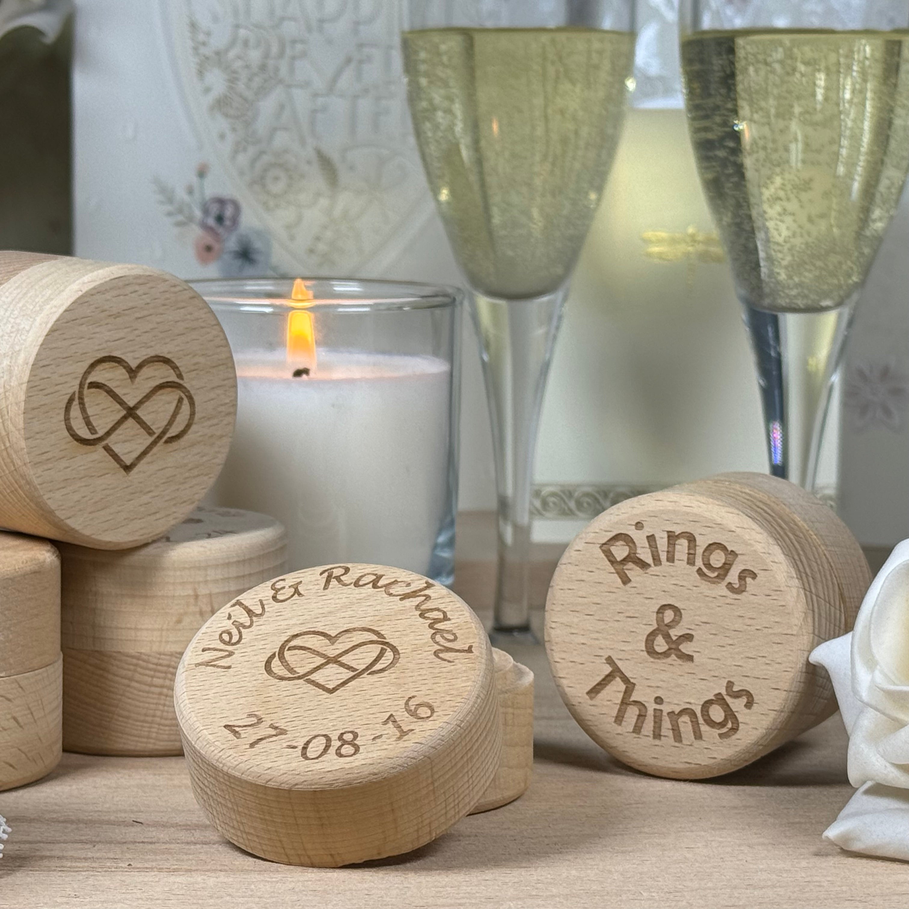 Wooden ring trinket box