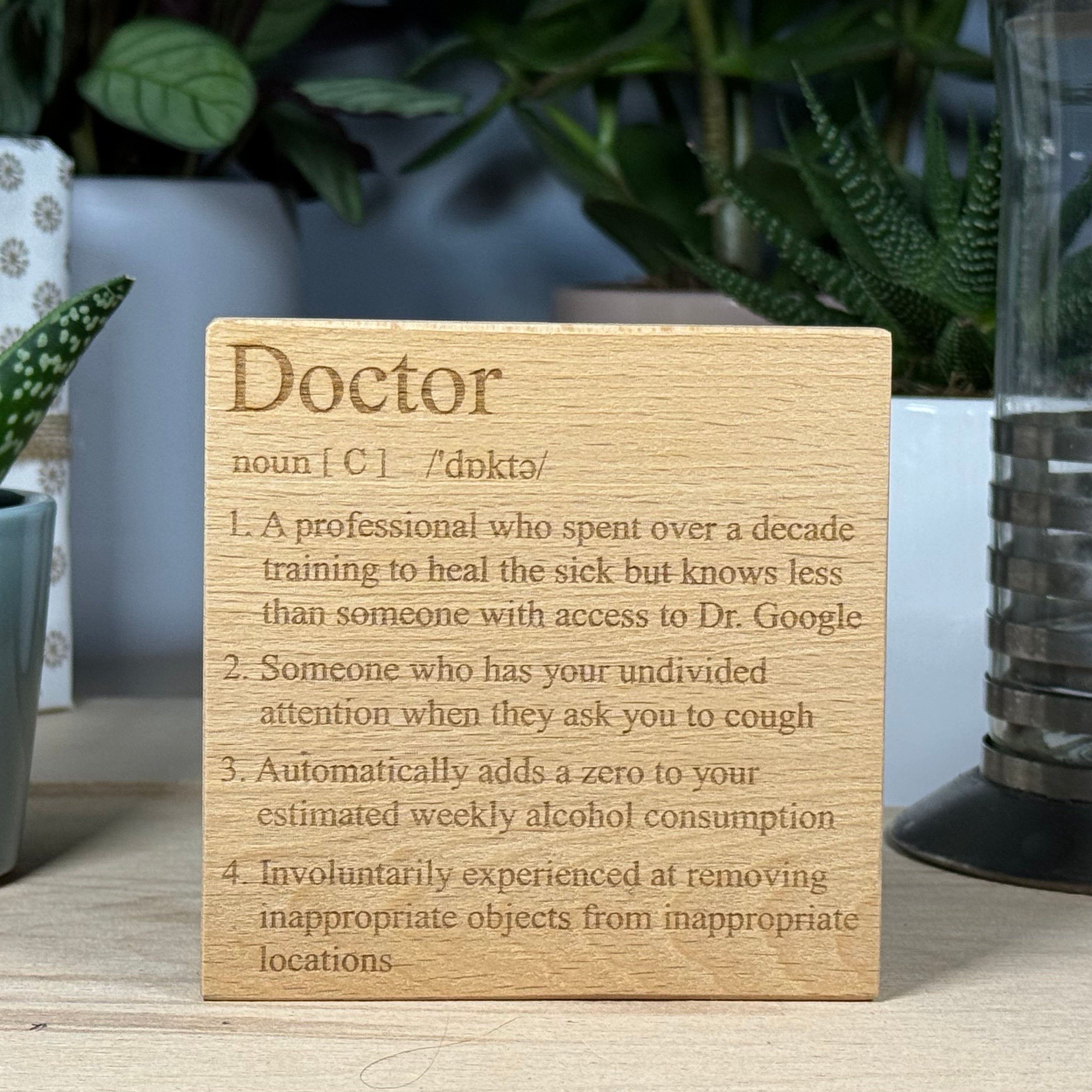 Wooden coaster - occupations - doctor