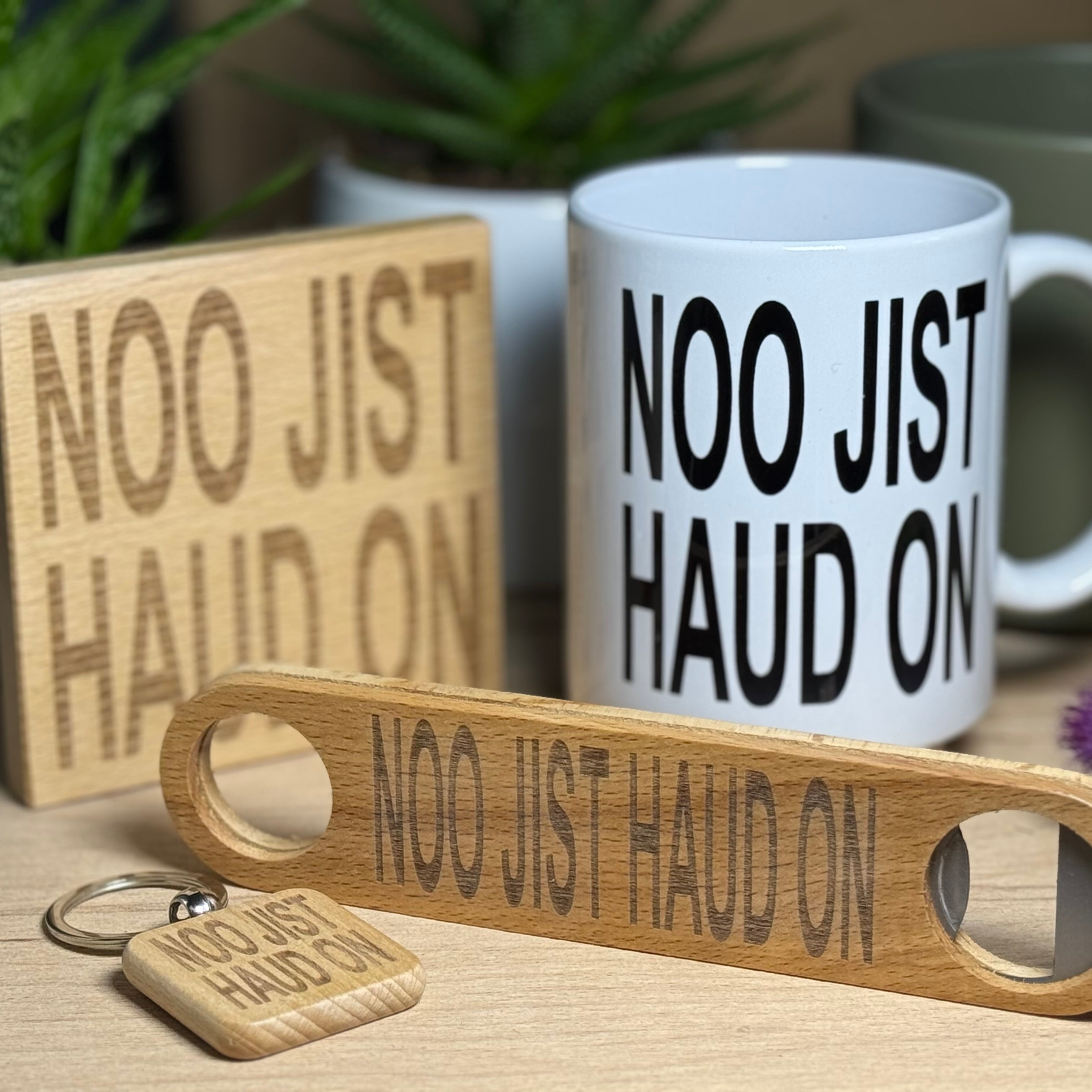 Collection_-_Noo_jist_haud_on_-_context_1_-_square.jpg