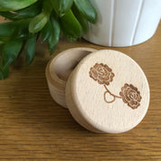Wooden ring box - rose / rose